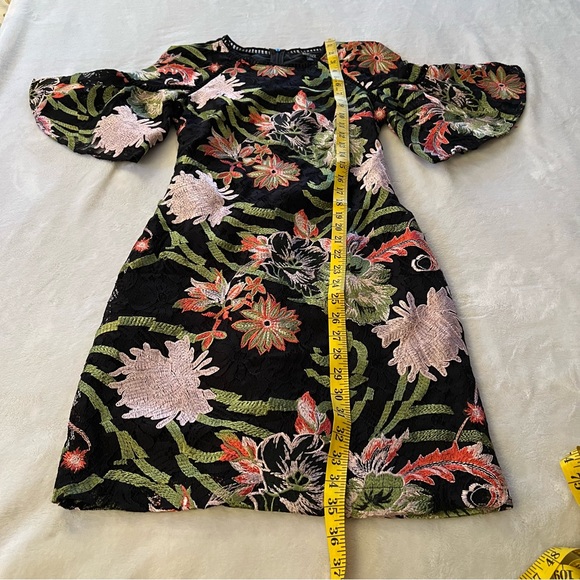 Badgley Mischka Embroidered Floral Cocktail Dress - Picture 7 of 7